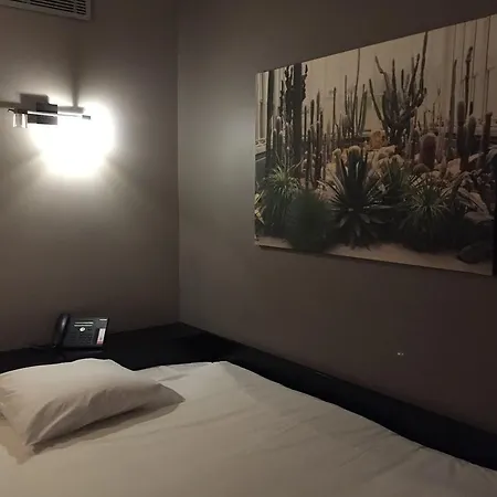 9hotel Paquis Geneva