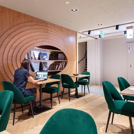 9hotel Paquis 3* Geneva